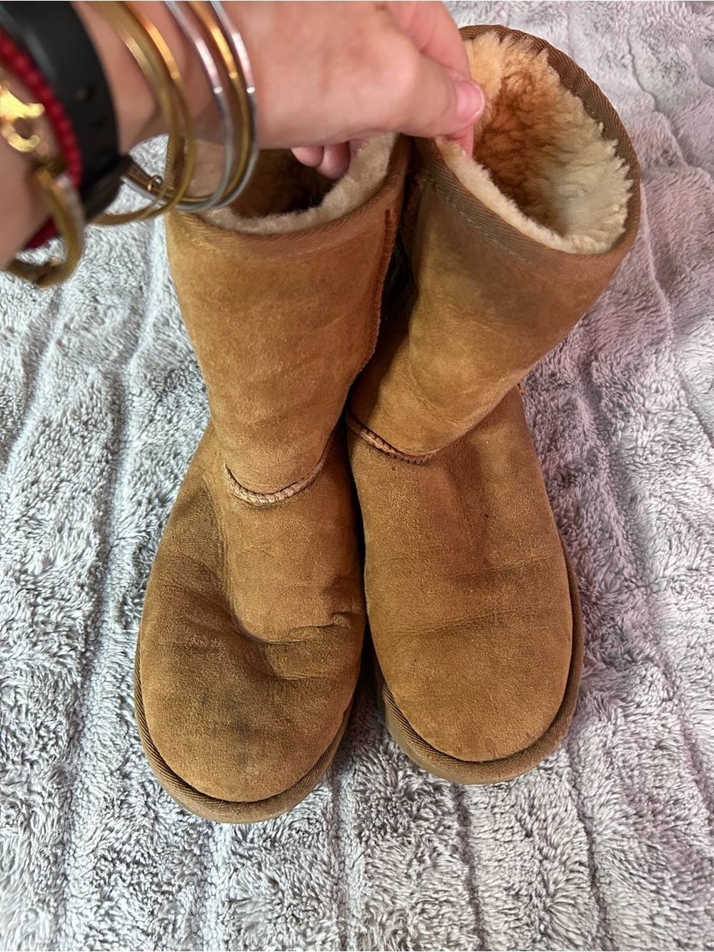 UGG Women's Short Suede Shearling Boots - Chestnut Brown